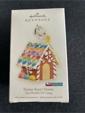 Hallmark Keepsake Snoopy "Home Sweet Home" Peanuts Ornament - 2008. New In Box.